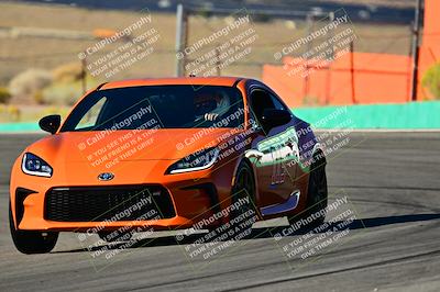 media/Oct-18-2025-Extreme Speed (Sat) [[d6d7e1fef1]]/Group 3 Purple/Session 1 (Turn 4)/